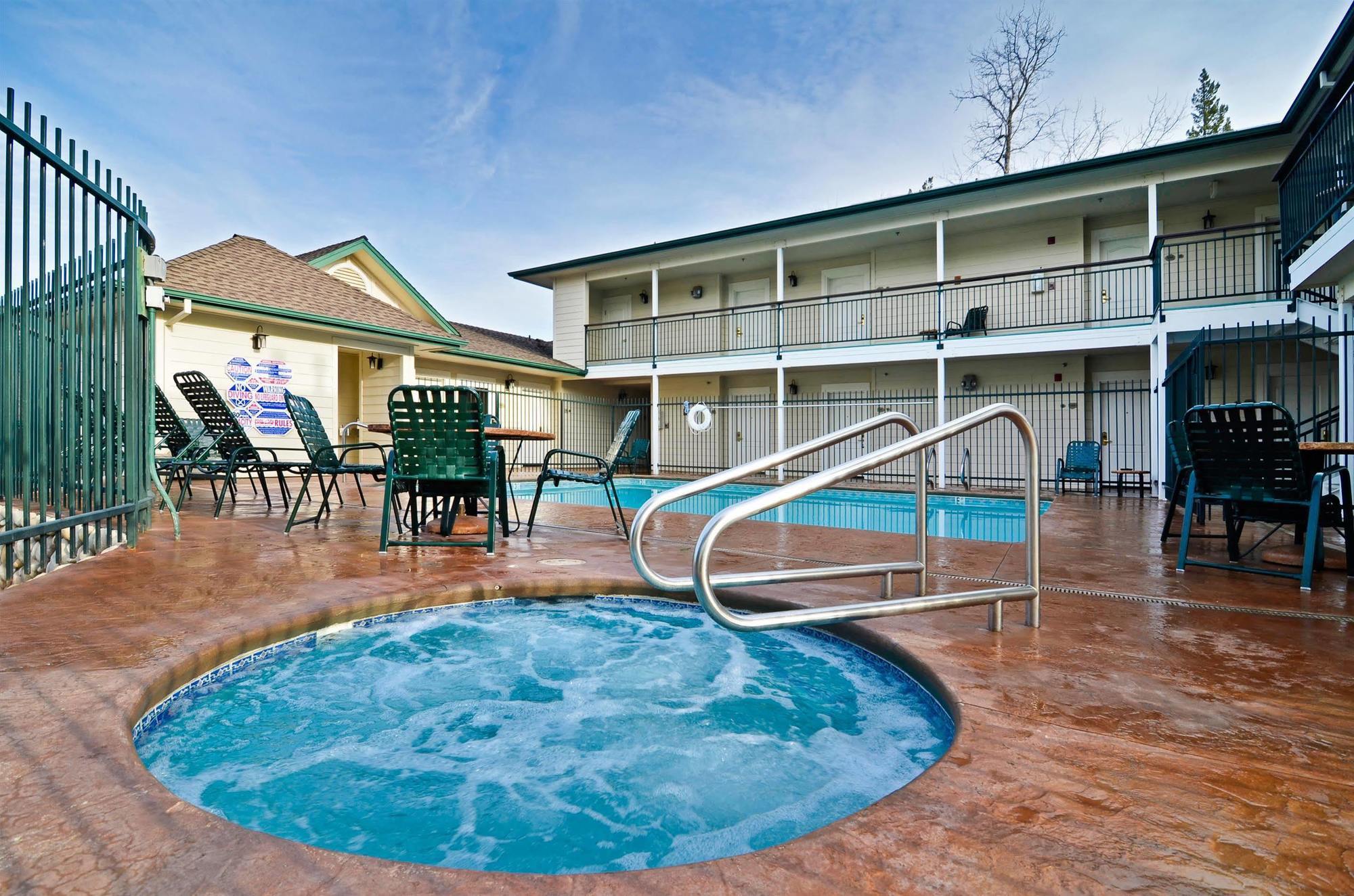 Best Western Cedar Inn & Suites Angels Camp Instalações foto